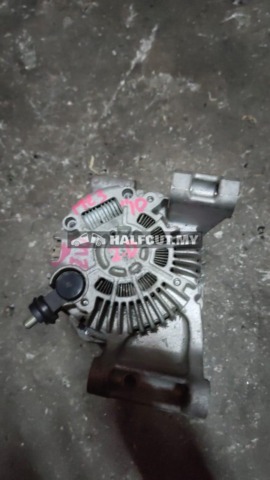 MAZDA 3 10 2.0 ALTENATOR