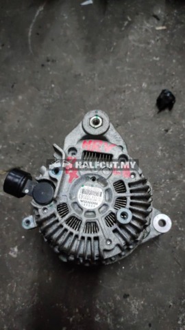 HONDA HRV 17 1.8 ALTENATOR