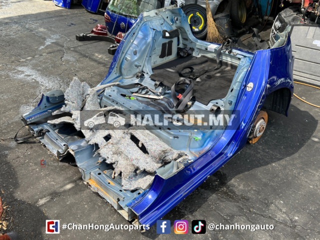 VOLKSWAGEN GOLF MK7 R 2.0 HALF & REAR CUT HALFCUT HALF CUT
