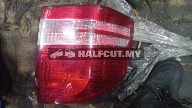 TOYOTA ALPHARD 10 58-4 RH TAILLAMP TAILLIGHT TAIL REAR LAMP LIGHT