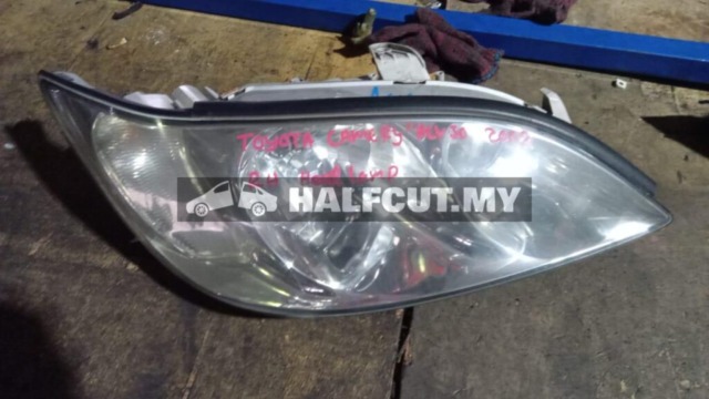 TOYOTA CAMERY ACV30 02 RH HEADLAMP HEADLIGHT HEAD LAMP LIGHT