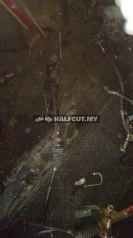 TOYOTA INNOVA 2005 STEERING RACK