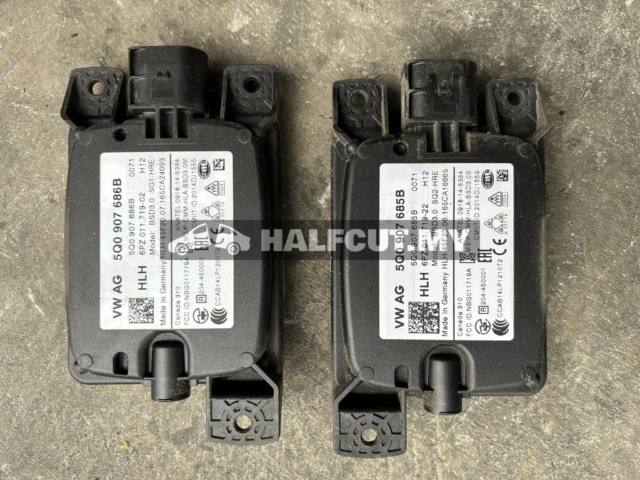 VOLKSWAGEN GOLF MK7 BLIND SPOT RADAR SENSOR 5QO907686B