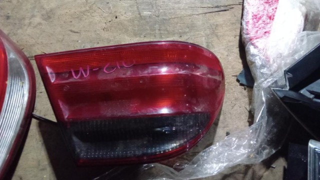 MERCEDES BENZ W210 RH TAILLAMP TAILLIGHT TAIL REAR LAMP LIGHT