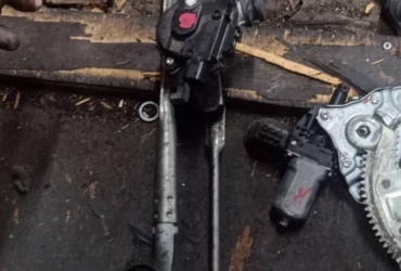 MAZDA 6 SKYATIV 15 WIPER LINK