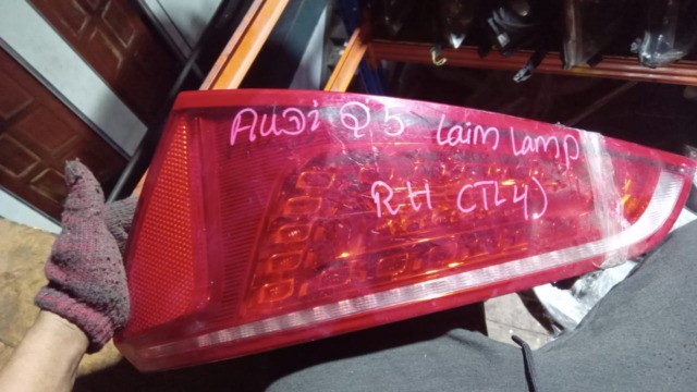 AUDI Q5 RH TAILLAMP TAILLIGHT TAIL REAR LAMP LIGHT
