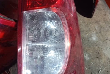 ISUZU DMAX D-MAX D MAX 2009 RH TAILLAMP TAILLIGHT TAIL REAR LAMP LIGHT