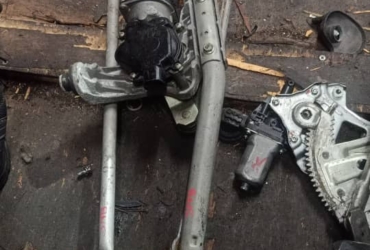 HONDA CIVIC SNB 1.8 WIPER LINK