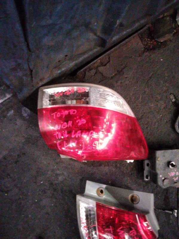 TOYOTA WISH 20 LH TAILLAMP TAILLIGHT TAIL REAR LAMP LIGHT