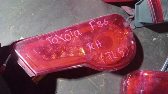 TOYOTA FT86 RH TAILLAMP TAILLIGHT TAIL REAR LAMP LIGHT