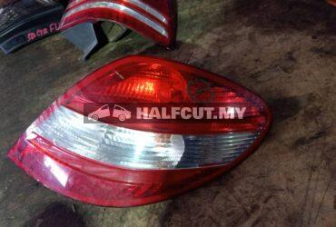 MERCEDES BENZ SLK R171 RH TAILLAMP TAILLIGHT TAIL REAR LAMP LIGHT