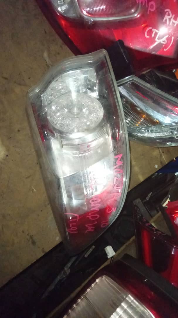 MAZDA 3 2010 LH TAILLAMP TAILLIGHT TAIL REAR LAMP LIGHT