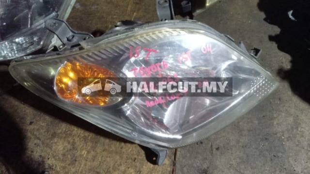 TOYOTA IST NCP60 04 51-063 RH HEADLAMP HEADLIGHT HEAD LAMP LIGHT