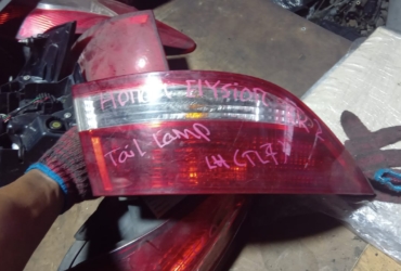 HONDA ELYSION RR2 LH TAILLAMP TAILLIGHT TAIL REAR LAMP LIGHT