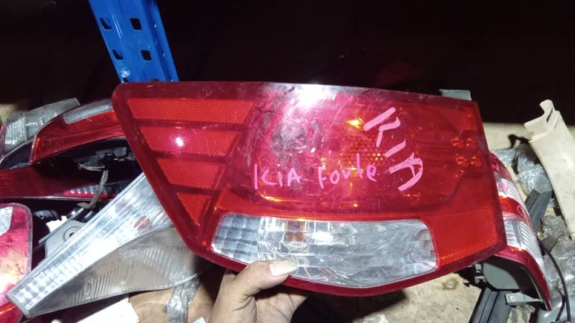 KIA FORTE LH TAILLAMP TAILLIGHT TAIL REAR LAMP LIGHT