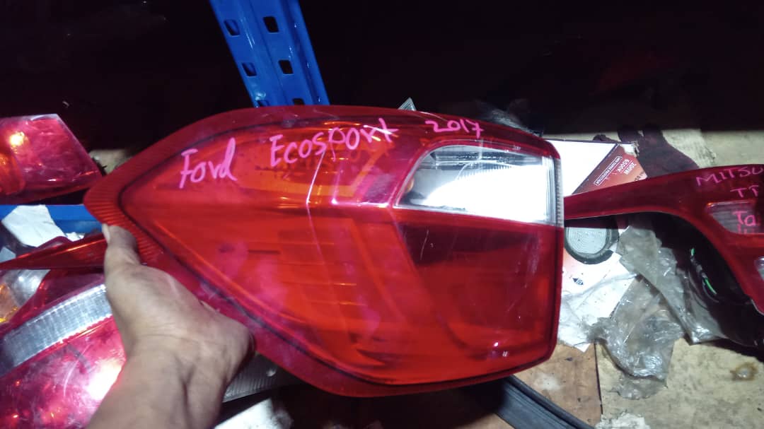 FORD ECOSPORT 2017 LH TAILLAMP TAILLIGHT TAIL REAR LAMP LIGHT