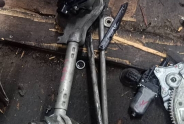 HONDA ODYSSEY RB3 WIPER LINK