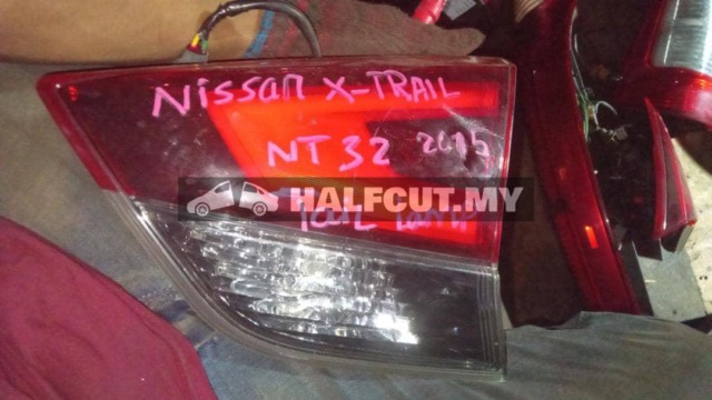 NISSAN XTRAIL X-TRAIL NT32 2015 RH TAILLAMP TAILLIGHT TAIL REAR LAMP LIGHT