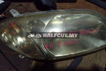 TOYOTA VIOS NCP42 P2367 RH HEADLAMP HEADLIGHT HEAD LAMP LIGHT