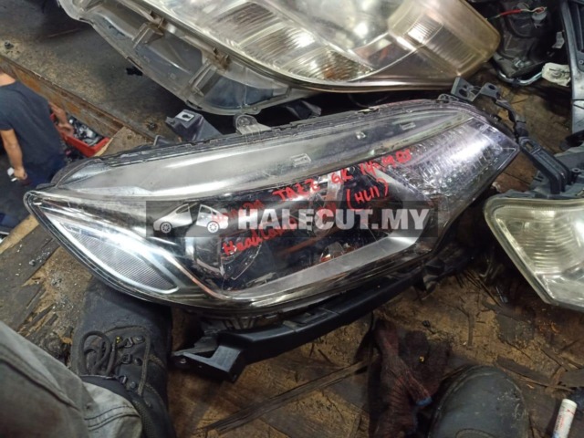 HONDA JAZZ GK14 -19 RS RH HL11 HEADLAMP HEADLIGHT HEAD LAMP LIGHT