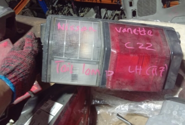 NISSAN VANETTE C22 LH TAILLAMP TAILLIGHT TAIL REAR LAMP LIGHT