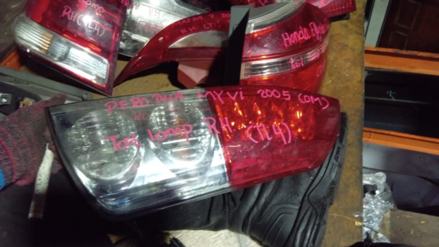 PERODUA MYVI OM 2005 RH TAILLAMP TAILLIGHT TAIL REAR LAMP LIGHT
