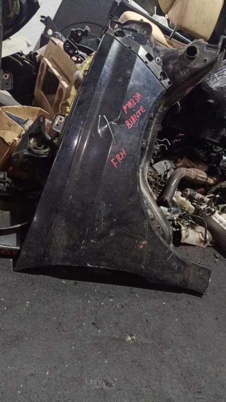 MAZDA BIANTE FENDER F RH