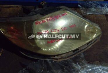 HONDA CITY SEL 03 RH HEADLAMP HEADLIGHT HEAD LAMP LIGHT