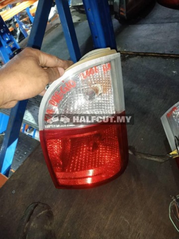 KIA PREGIO 2006 RH TAILLAMP TAILLIGHT TAIL REAR LAMP LIGHT