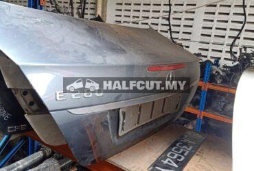 MERCEDES BENZ W211 REAR BONNET