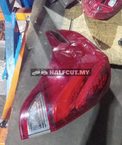 TOYOTA ALPHARD VELLFIRE AGH30 LH TAILLAMP TAILLIGHT TAIL REAR LAMP LIGHT