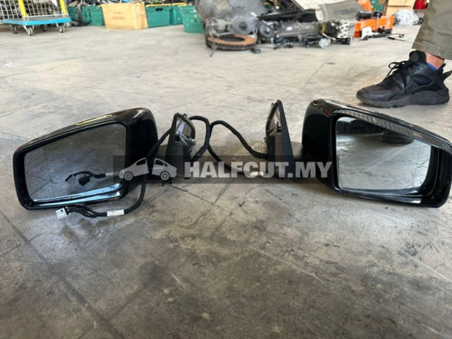 MERCEDES BENZ W176 A200 FACELIFT HALF CUT 270 910 DISC BRAKE CALIPER FROINT SEAT SIDE MIRROR