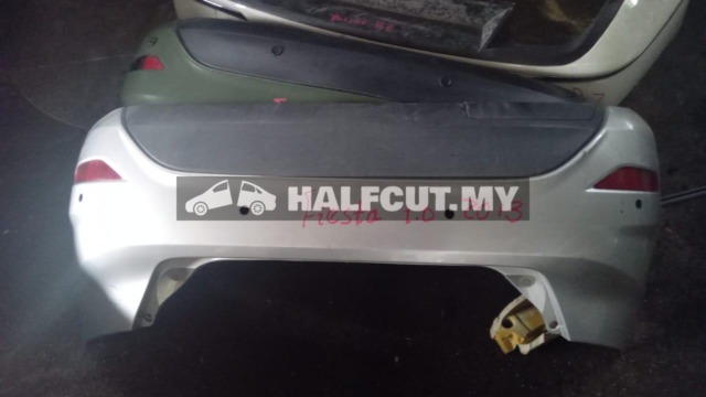 FORD FIESTA 1.0 2013 REAR BUMPER