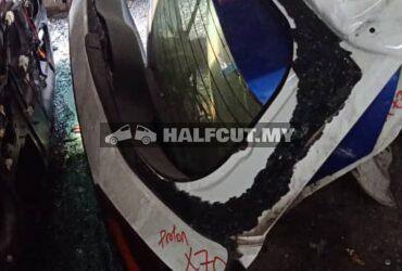 PROTON X70 REAR BONNET NO CLASS