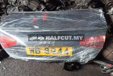 AUDI A4 REAR BONNET