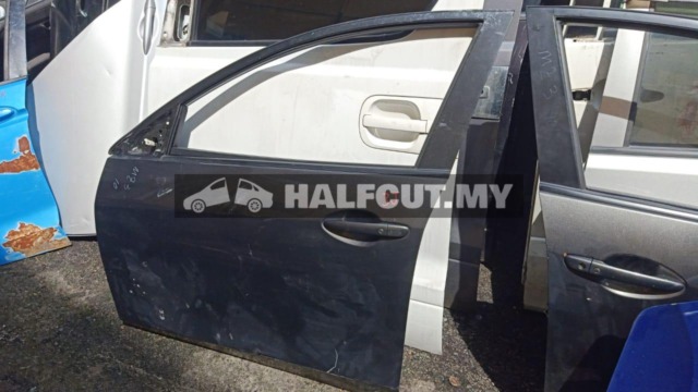 MAZDA 3 2010 FRONT DOOR F L