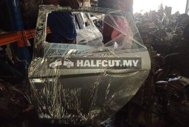 FORD FIESTA REAR DOOR R L