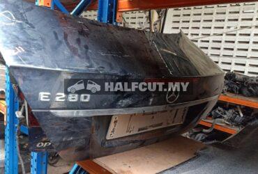 MERCEDES BENZ W211 REAR BONNET