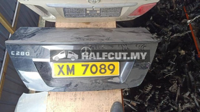 MERCEDES BENZ W211 REAR BONNET