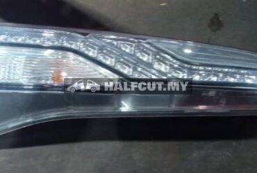 NISSAN SERENA C26 LED RH TAILLAMP TAILLIGHT TAIL REAR LAMP LIGHT