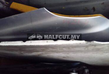 MERCEDES BENZ W204 FRONT BONNET