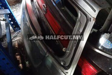 PERODUA ALZA REAR BONNET NO CLASS