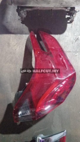 TOYOTA ALPHARD VELLFIRE AGH30 LH TAILLAMP TAILLIGHT TAIL REAR LAMP LIGHT