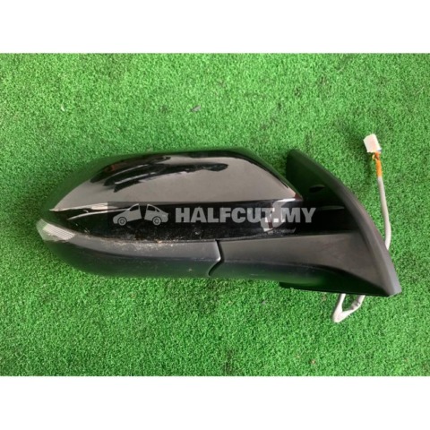 TOYOTA YARIS GR SIDE MIRROR 7PIN