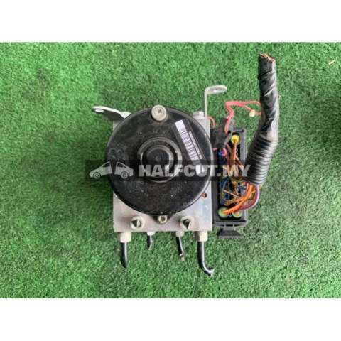 BMW E90 ABS PUMP 3451-6772213-01