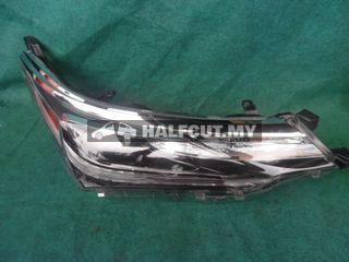 TOYOTA ALTIS HEADLAMP HEADLIGHT HEAD LAMP LIGHT
