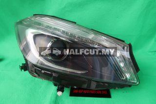 MERCEDES BENZ W176 A CLASS RH HEADLAMP HEADLIGHT HEAD LAMP LIGHT