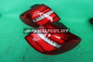 MERCEDES BENZ W246 SET TAILLAMP TAILLIGHT TAIL REAR LAMP LIGHT