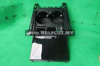 MERCEDES BENZ W212 CONSOLE