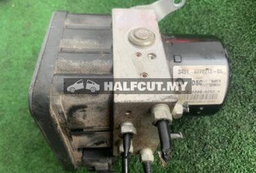 BMW E90 ABS PUMP 3451-6772213-01